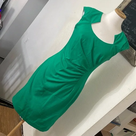 Ellen Tracy | Dresses | Ellen Tracy Green Dress Sz 4 | Poshmark